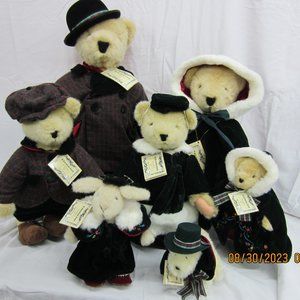 NABCO Muffy Vanderbear A Christmas Carol Bearly in Tune North American Bear Co